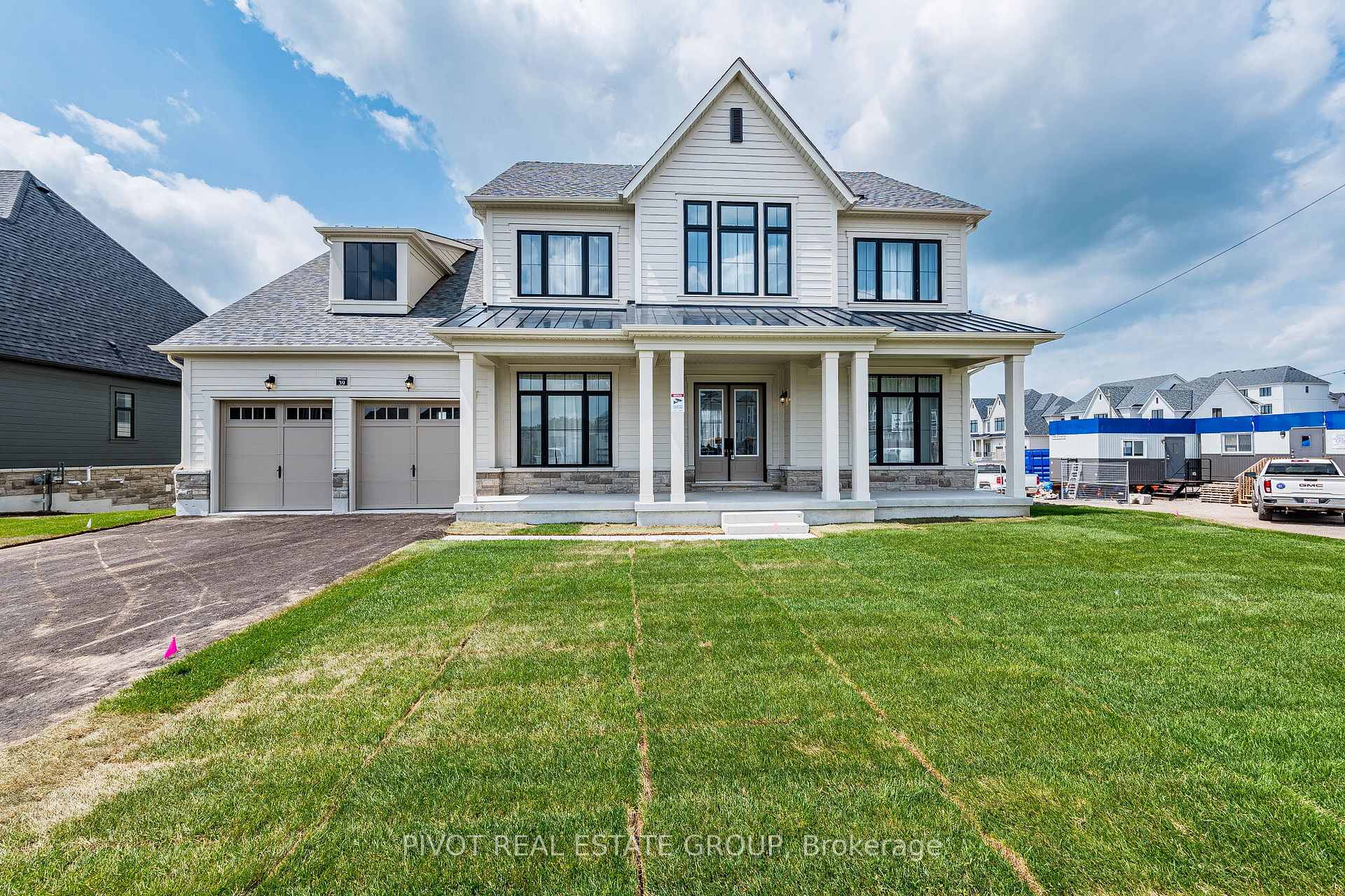 39 Aldwinckle Avenue, Oro-Medonte — photo 2 of 5