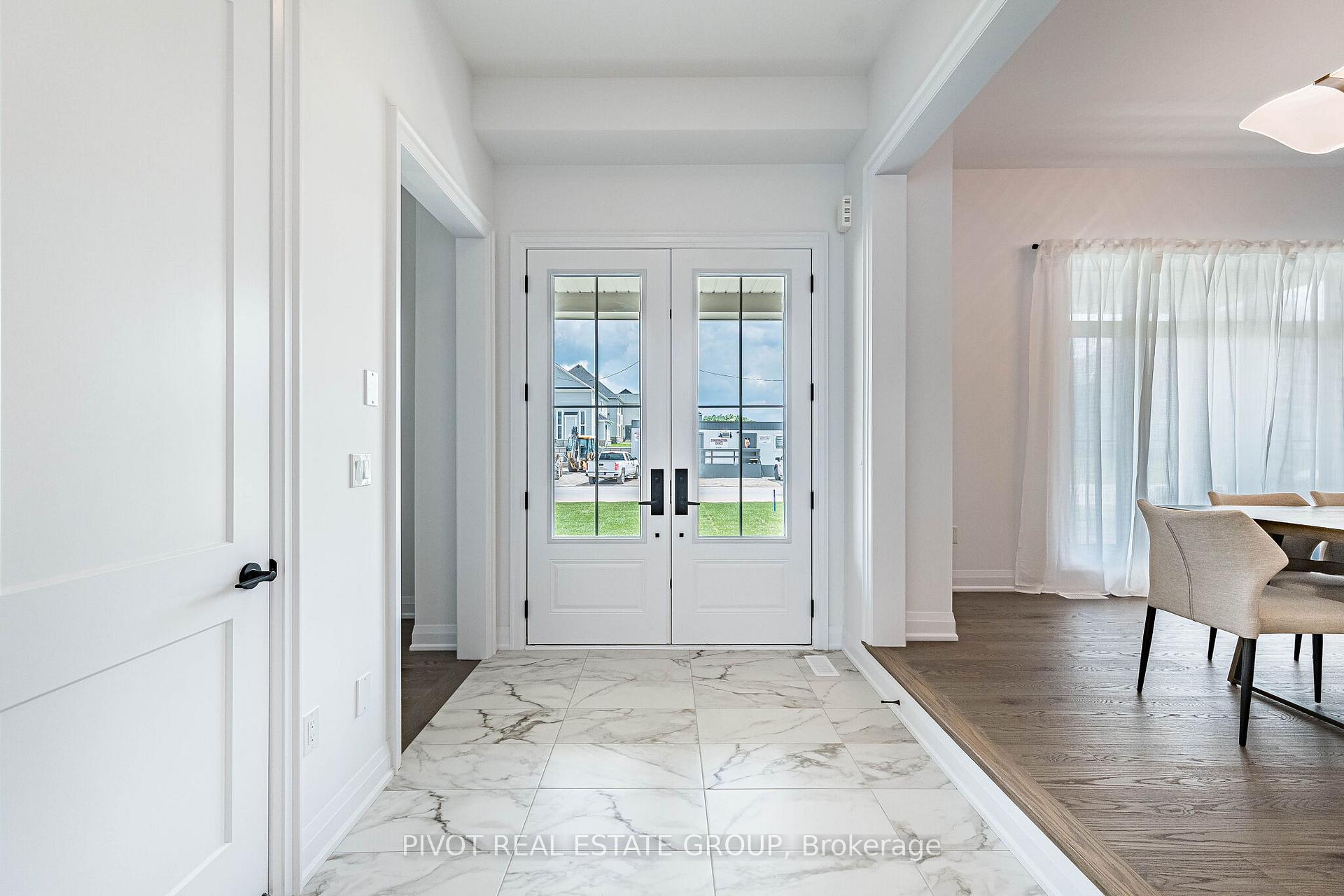 39 Aldwinckle Avenue, Oro-Medonte — photo 3 of 5