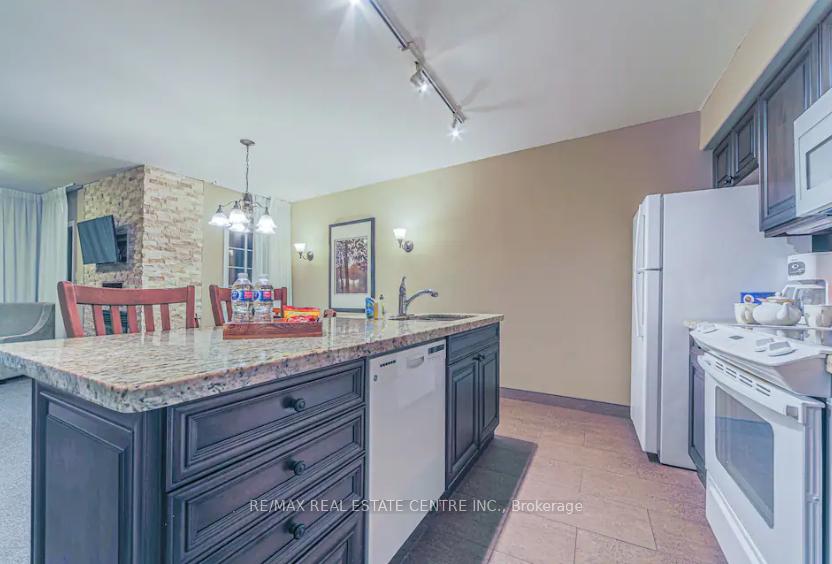 90 Highland Drive 2208, Oro-Medonte — photo 2 of 5