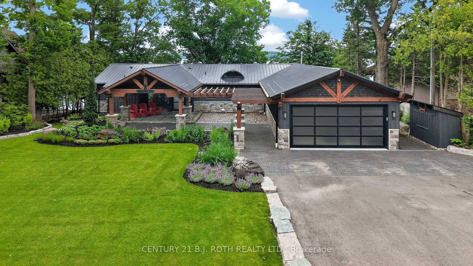 9 Barrie Terrace, Oro-Medonte, ON L4M 1E8 — Oro-Medonte, Ontario