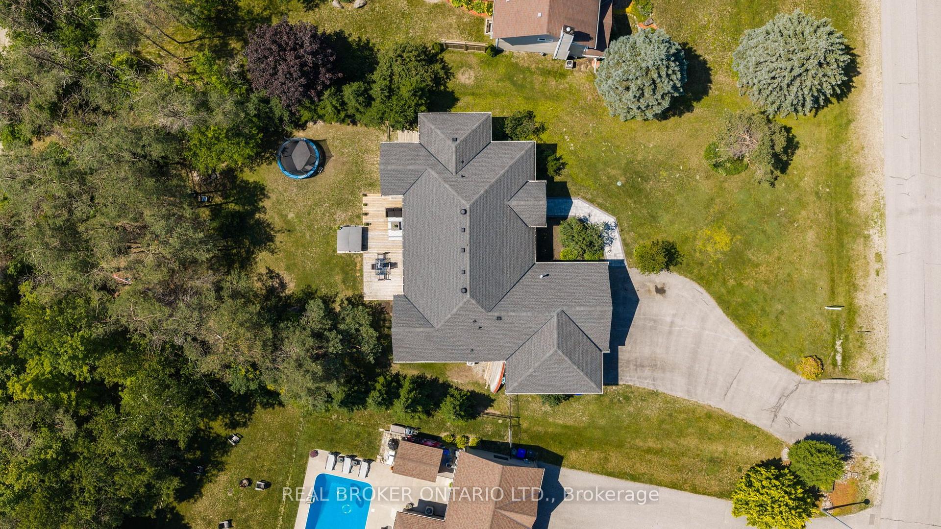 97 Highland Drive, Oro-Medonte — photo 2 of 5