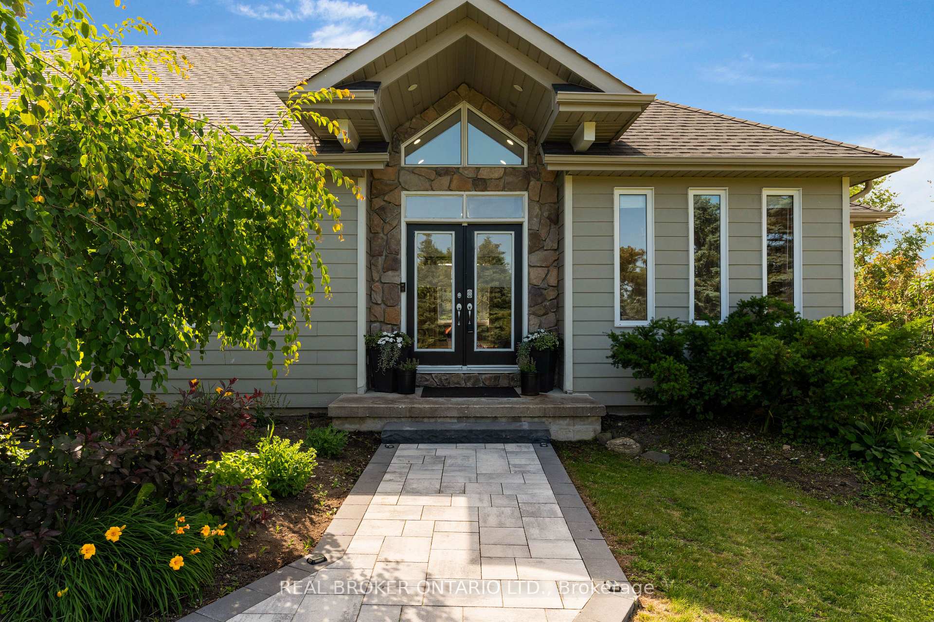 97 Highland Drive, Oro-Medonte — photo 5 of 5