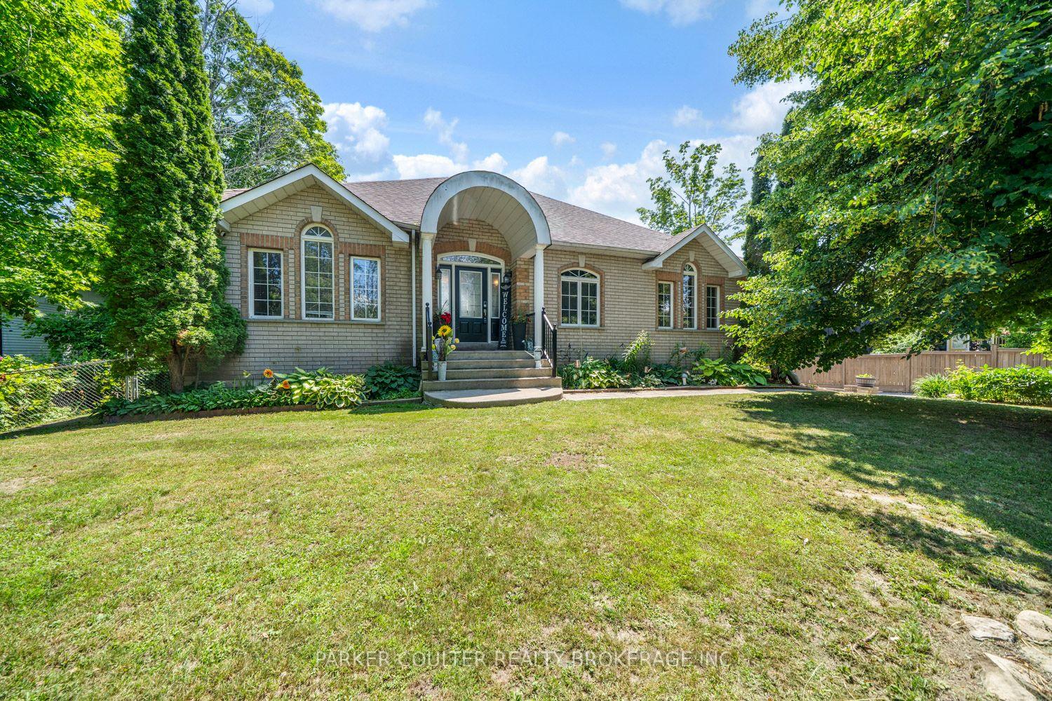 12 Mariposa Crescent, Oro-Medonte, ON L0L 1T0 — Oro-Medonte, Ontario