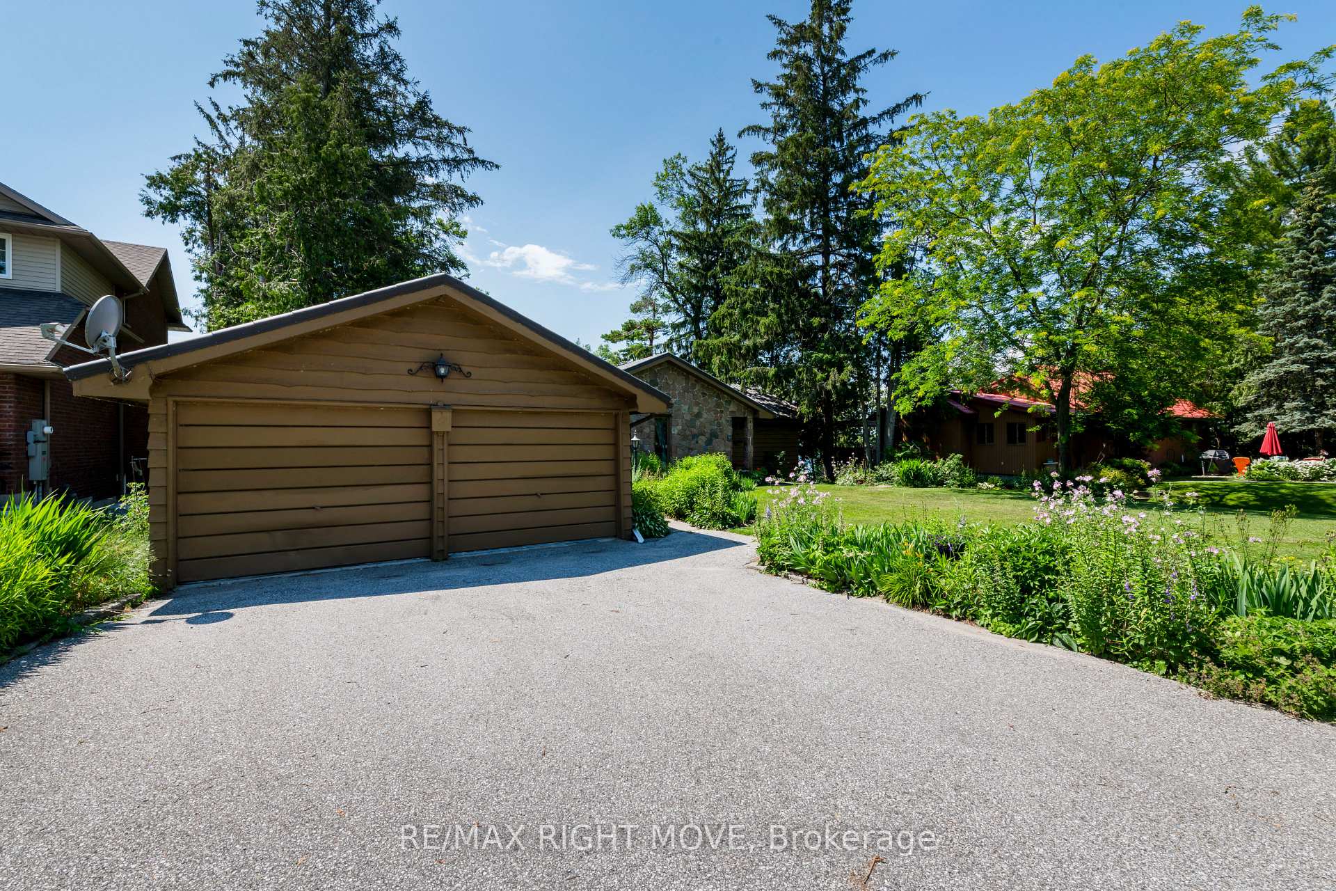 5498 Fawn Bay Road, Ramara — photo 3 of 5