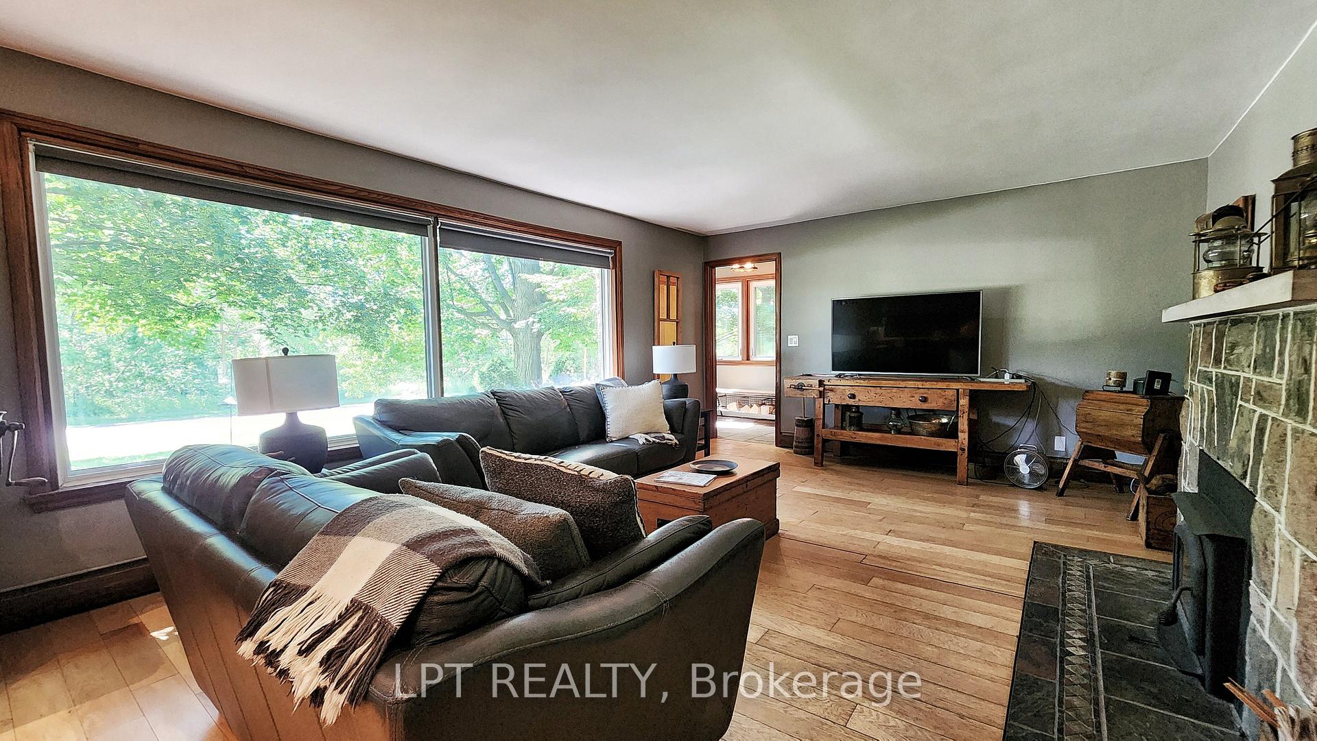 1644 Ridge Road E, Oro-Medonte — photo 5 of 5