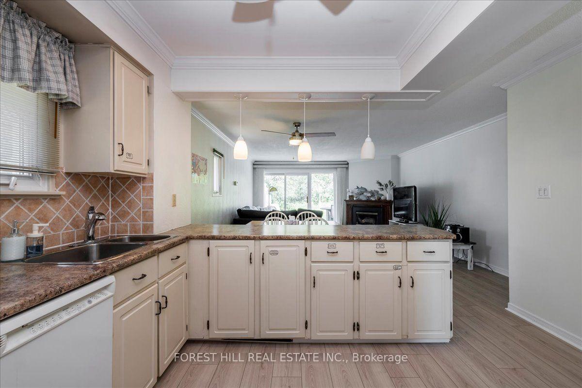 4 Paradise Boulevard 27, Ramara — photo 5 of 5