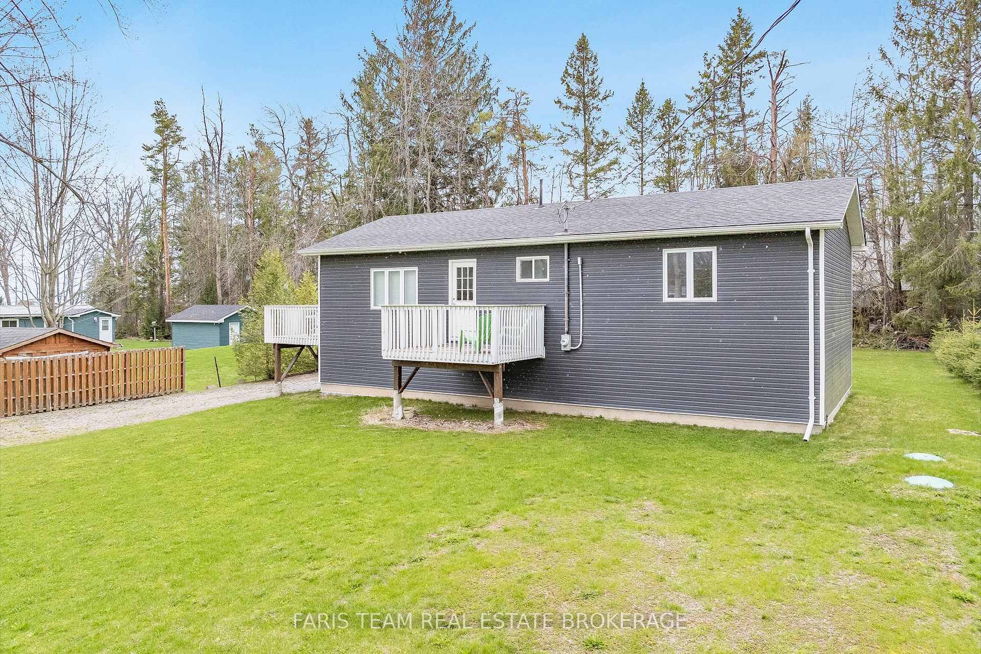 3554 John Street, Ramara — photo 3 of 5