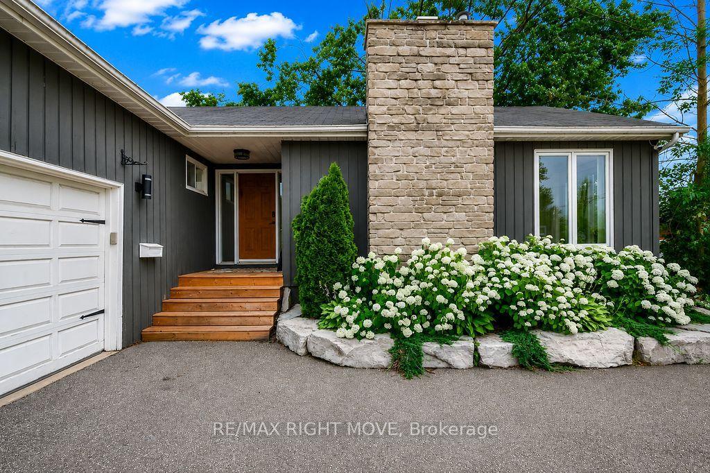 18 Creighton Street, Ramara — photo 2 of 5