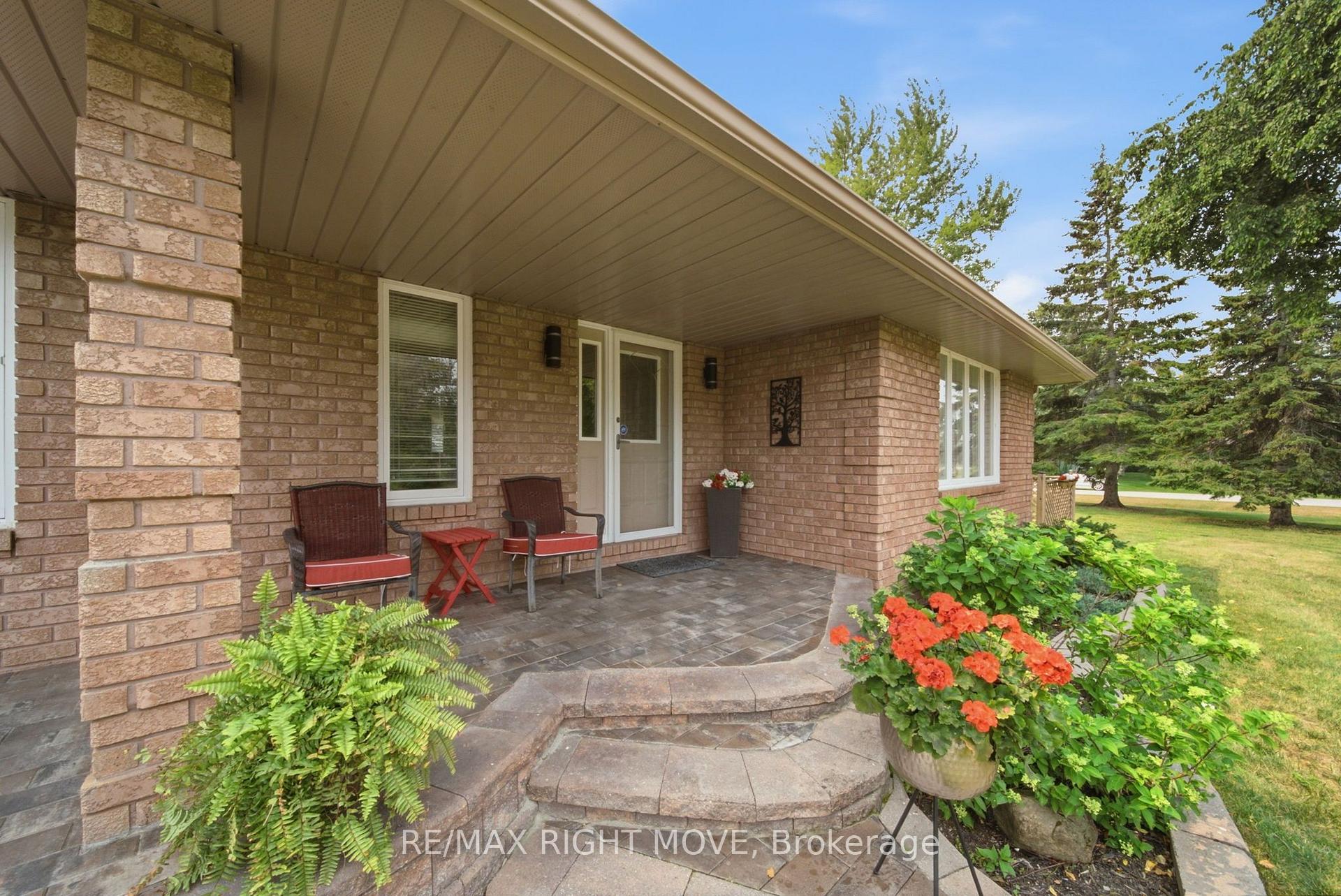 2 Lavender Court, Ramara — photo 3 of 5