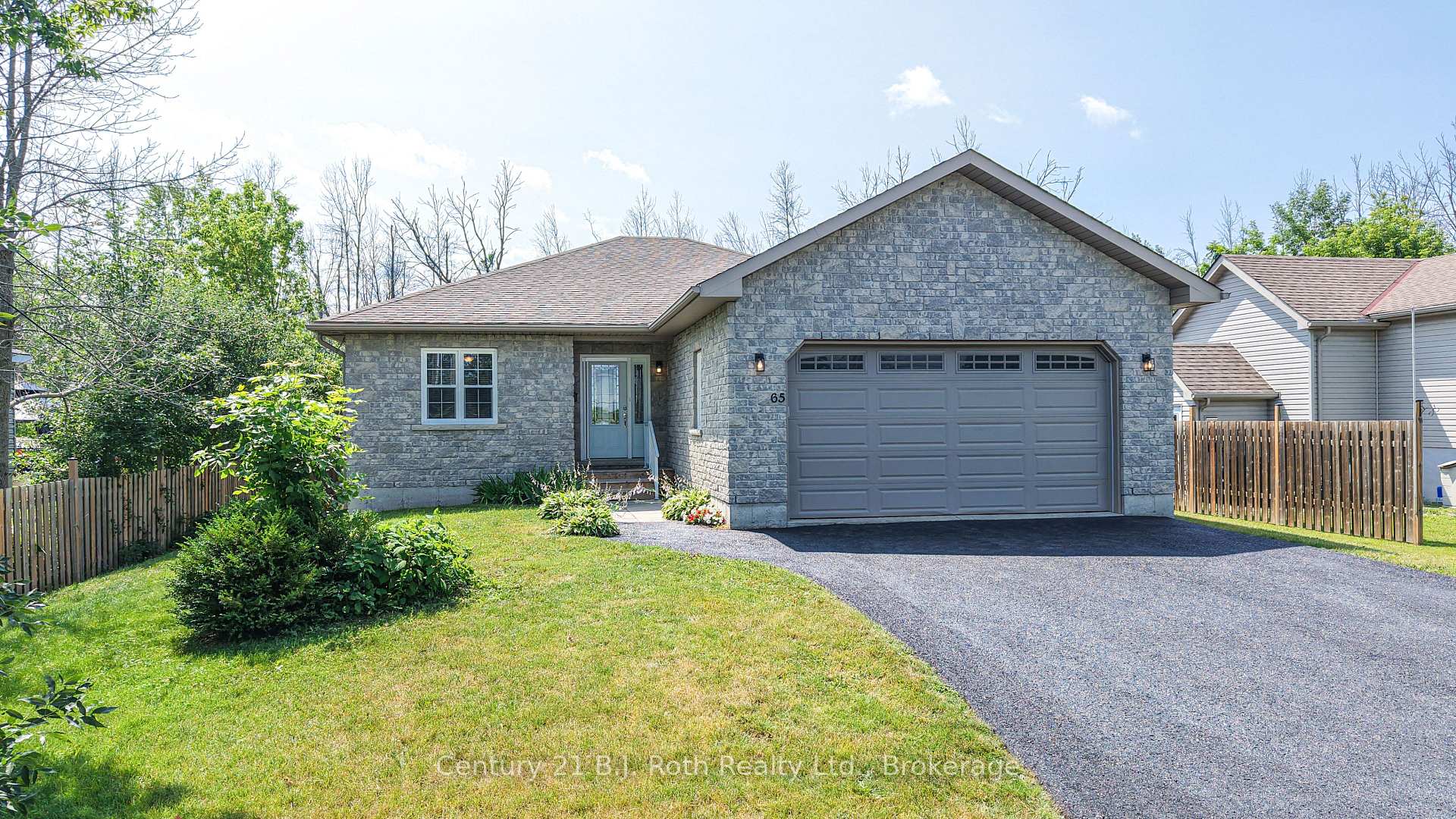 65 Courtland Street, Ramara, ON L3V 1A6 — Ramara, Ontario