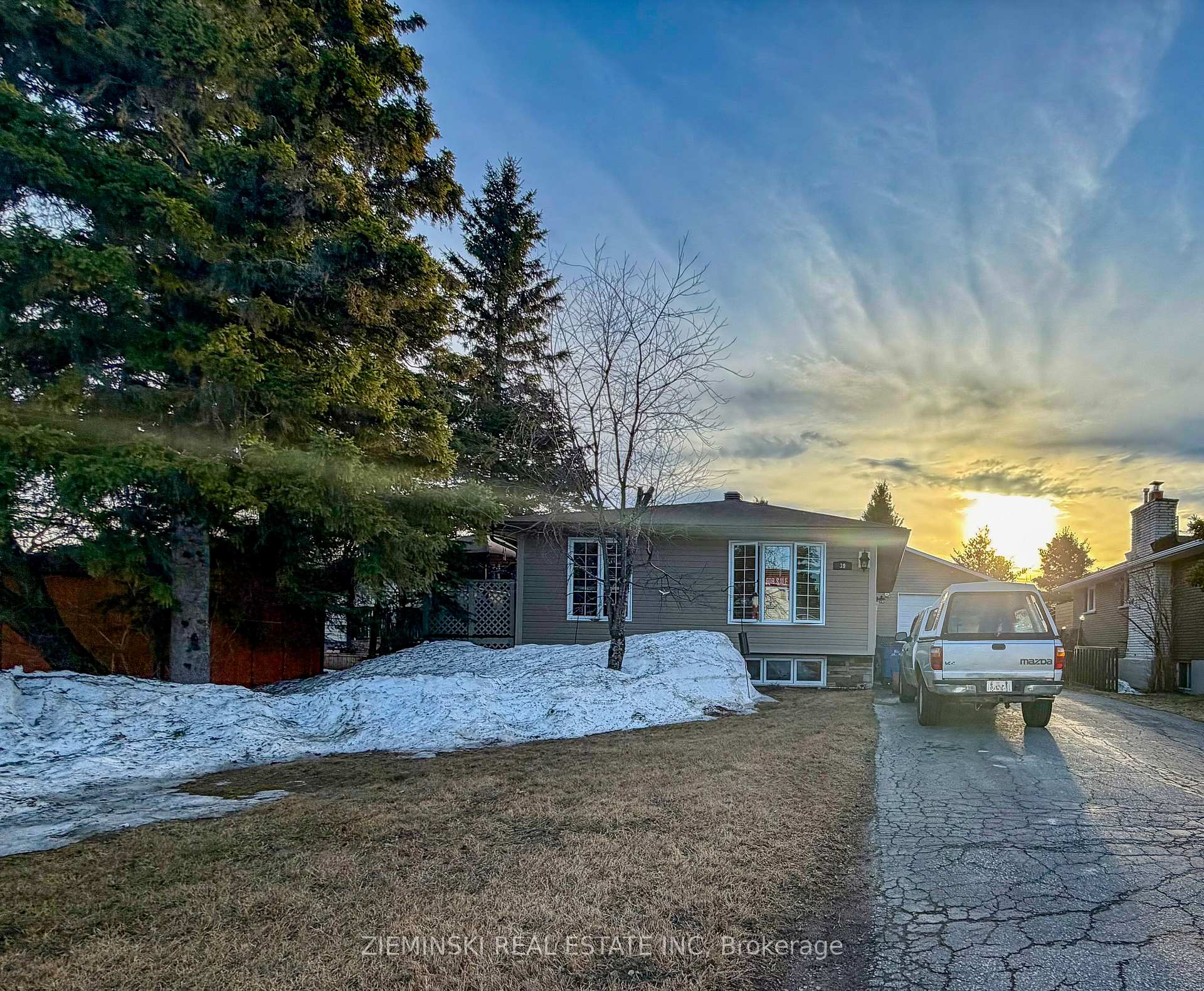 39 Sybil Ave Avenue, Cochrane, ON P0L 1C0