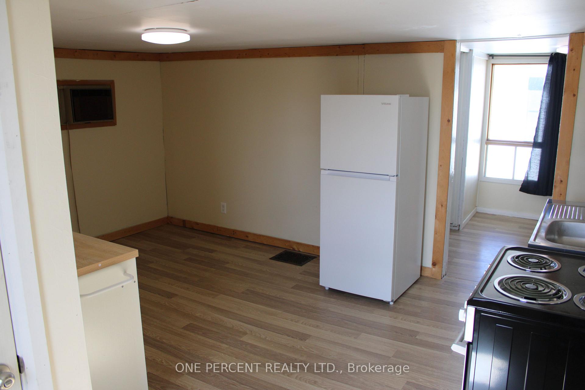 80 Poplar Avenue B, Kirkland Lake, ON P2N 2M9