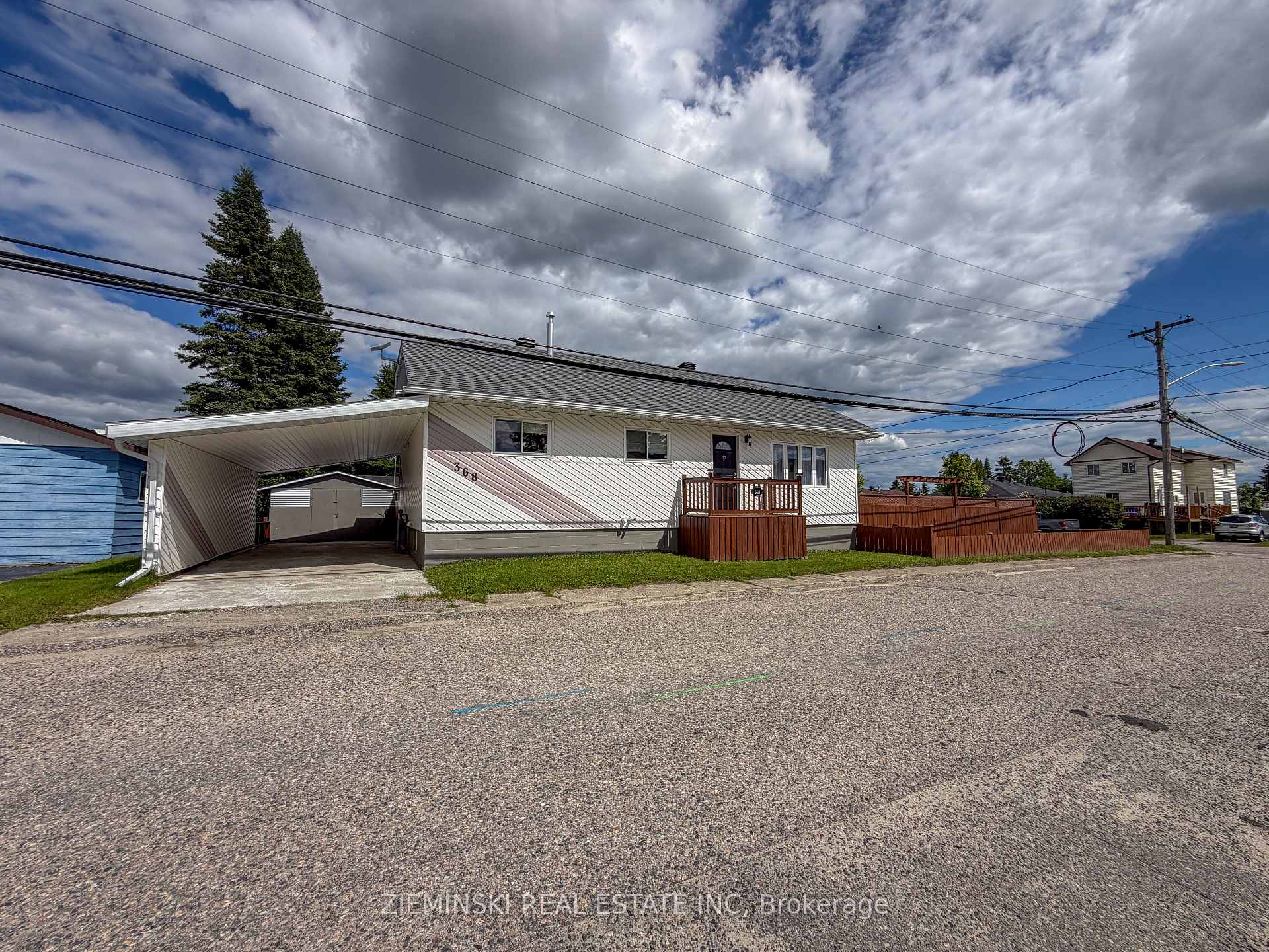368 D'Iberville Avenue, Iroquois Falls, ON P0K 1G0