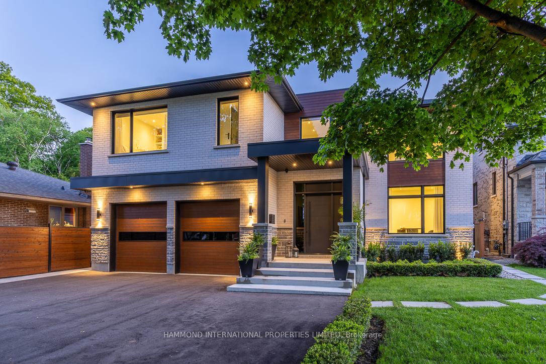 14 Penhale Drive, Toronto W09, ON M9P 2X4 — Toronto W09, Ontario