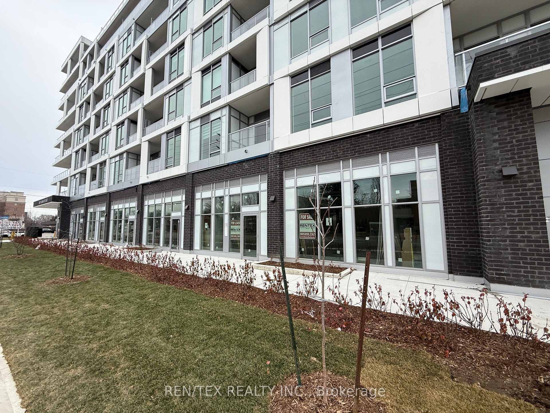 490 Plains Road E 42, Burlington, ON L7T 2E1 — Burlington, Ontario