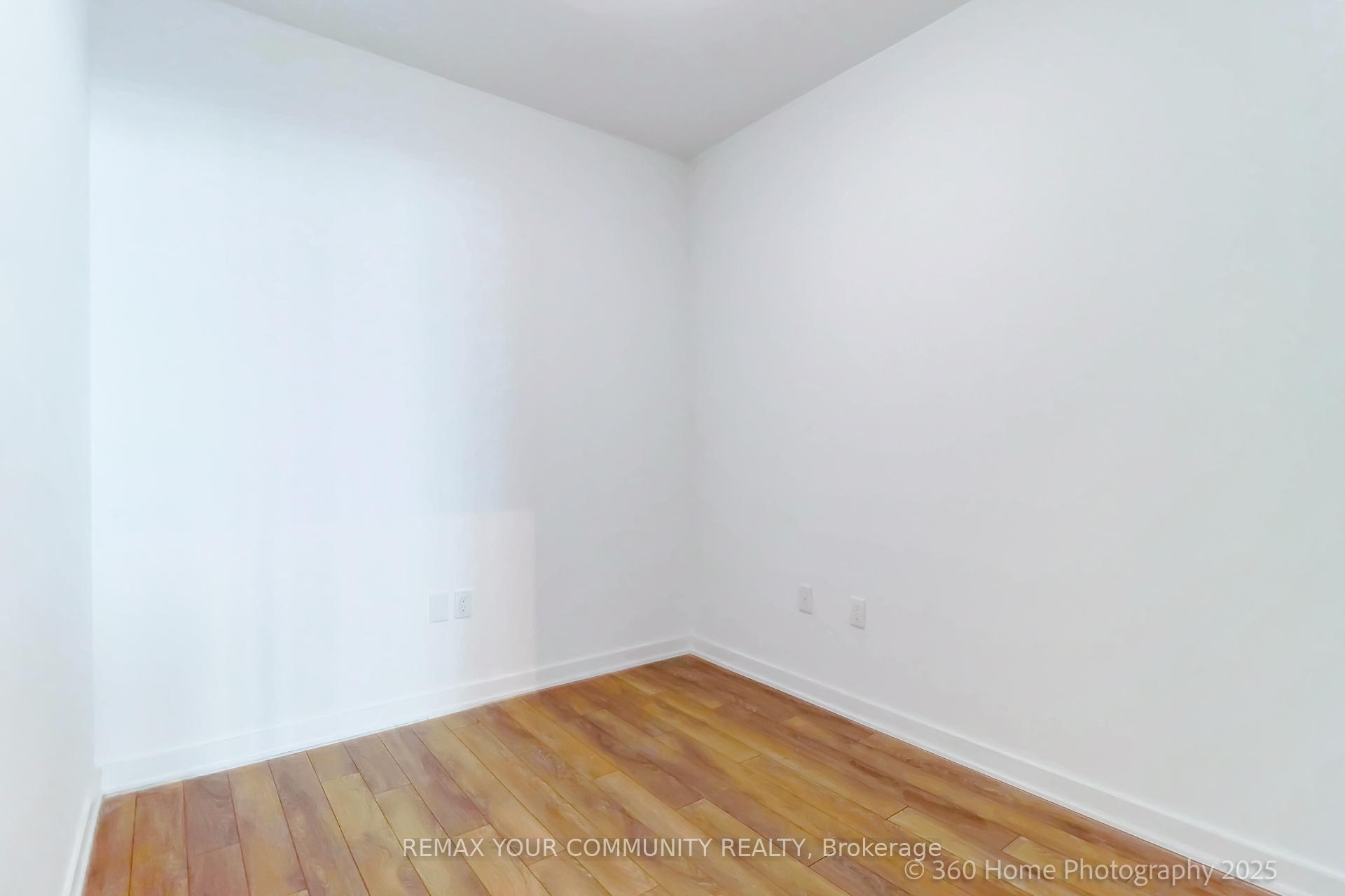 2433 Dufferin Street 112, Toronto W04 — photo 5 of 5
