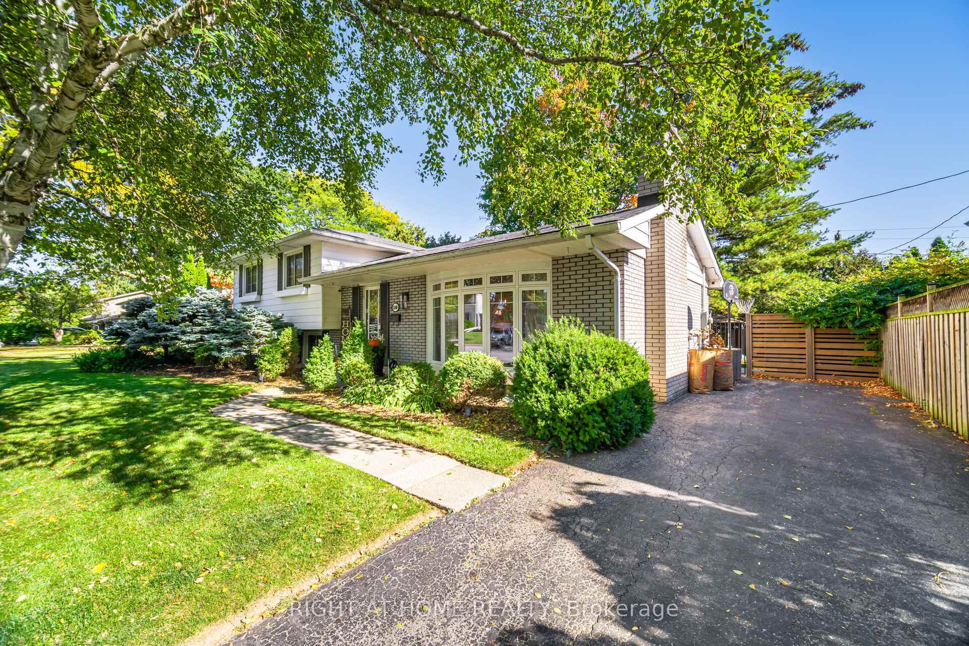 residential Property Image no.1