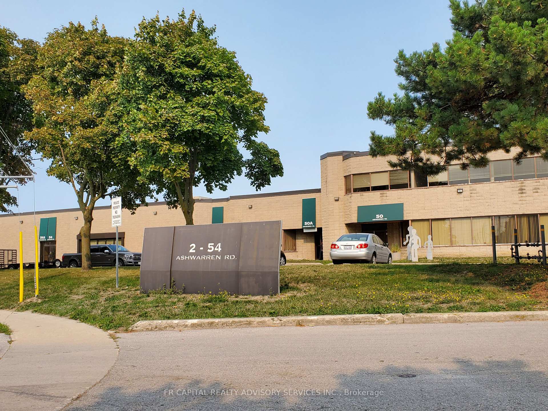 46 Ashwarren Road, Toronto W05, ON M3J 1Z5