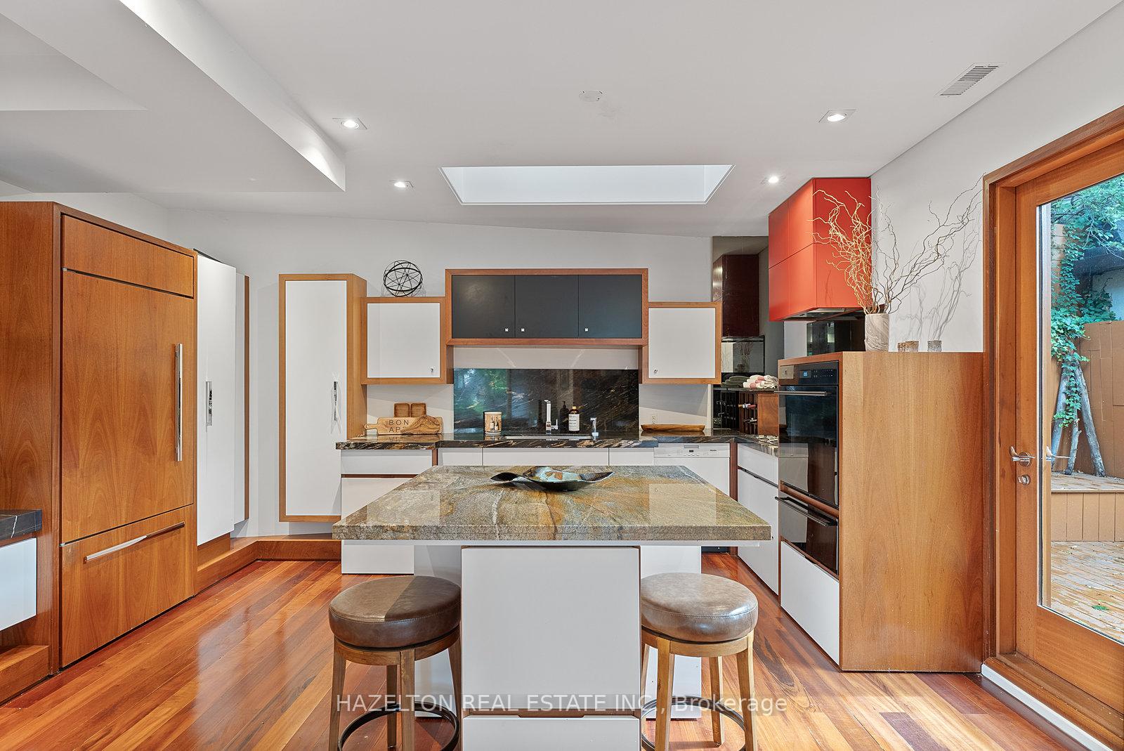 residential Property Image no.1