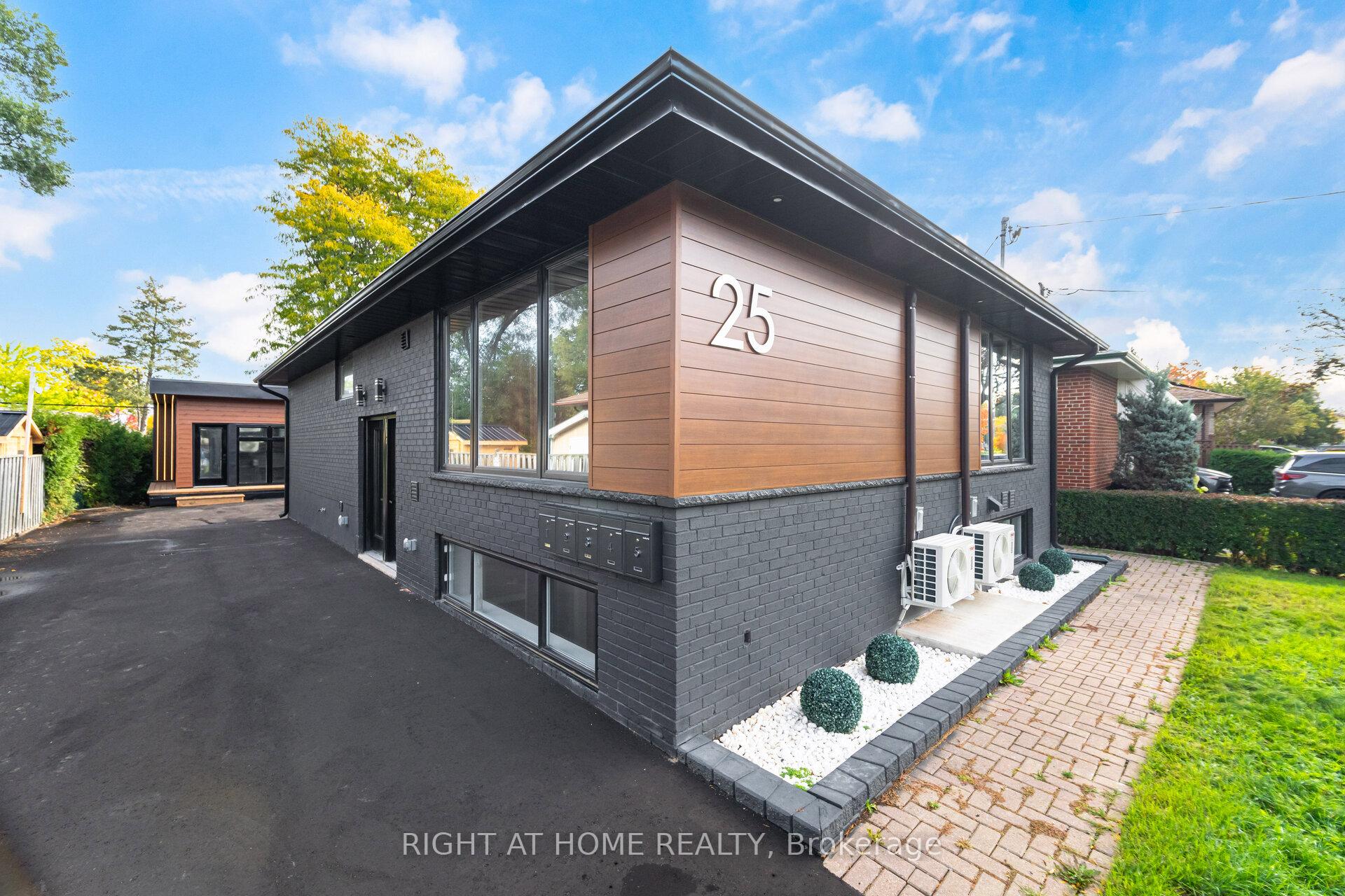 25 Templar Drive Apartment 4, Toronto W09, ON M9R 3C6 — Toronto W09, Ontario