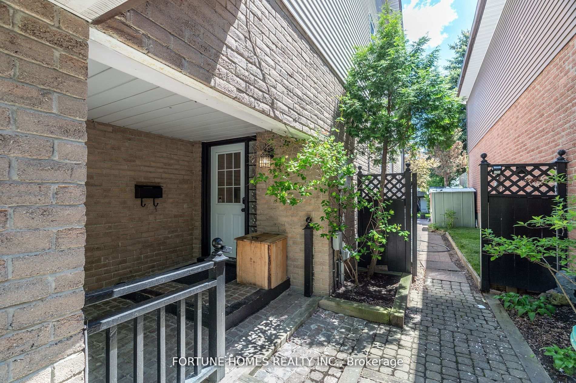 residential Property Image no.1