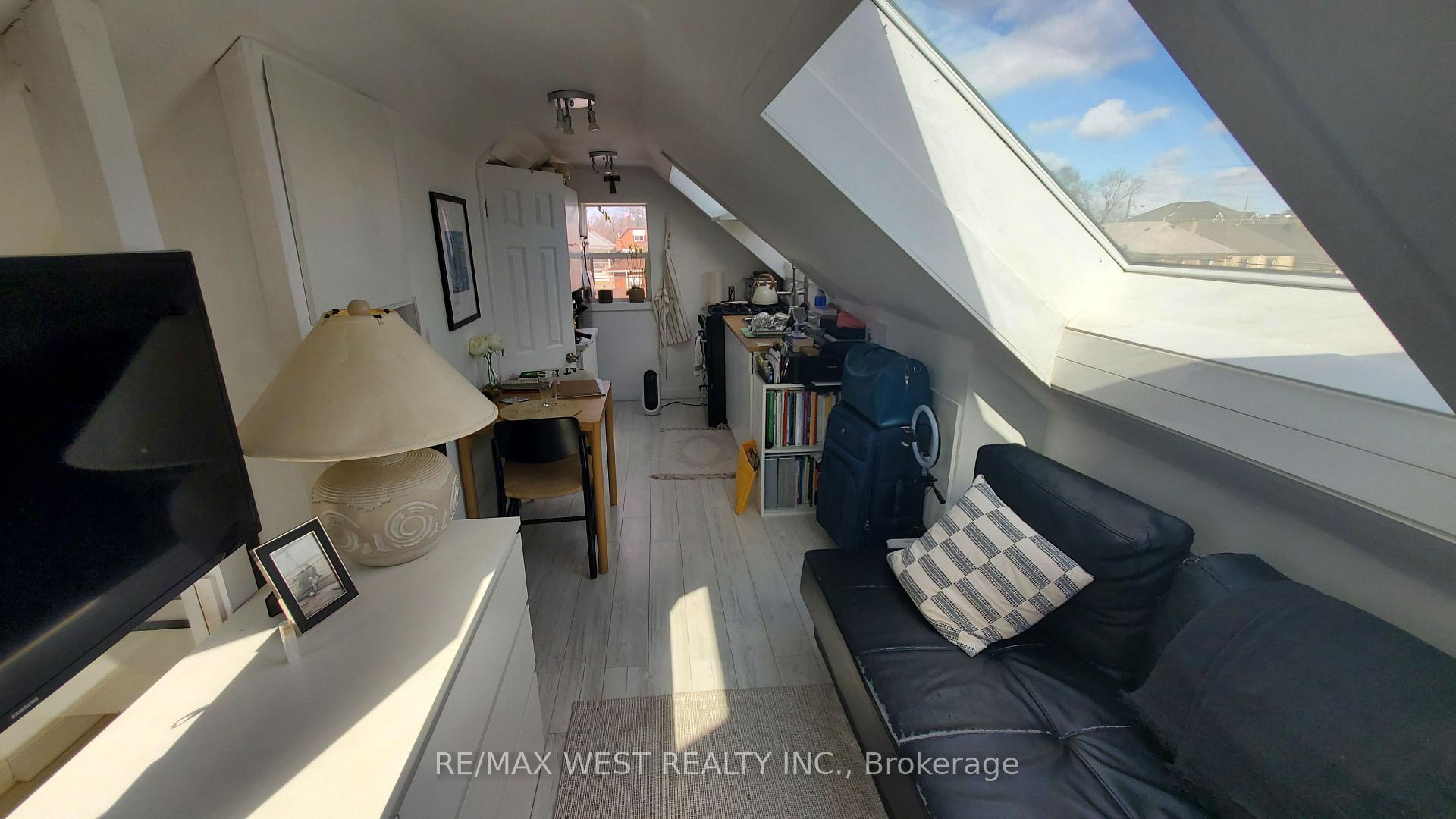 residential Property Image no.1