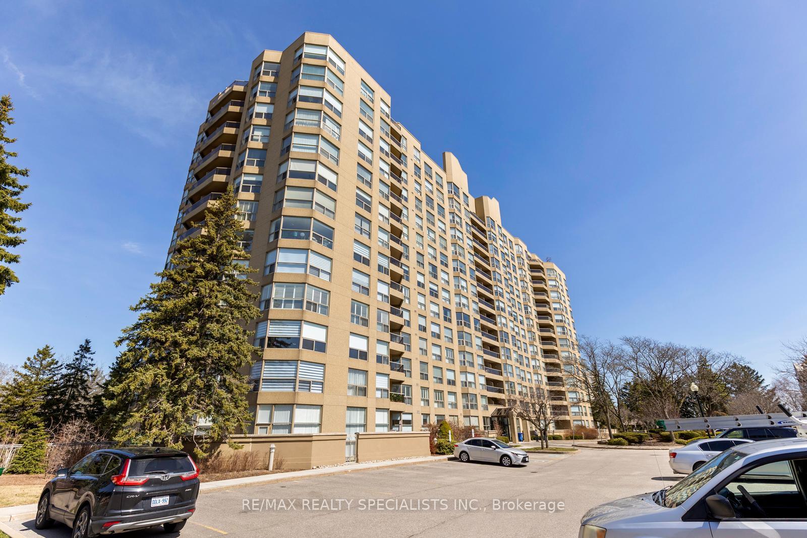 1800 The Collegeway N/A 304, Mississauga, ON L5L 5S4