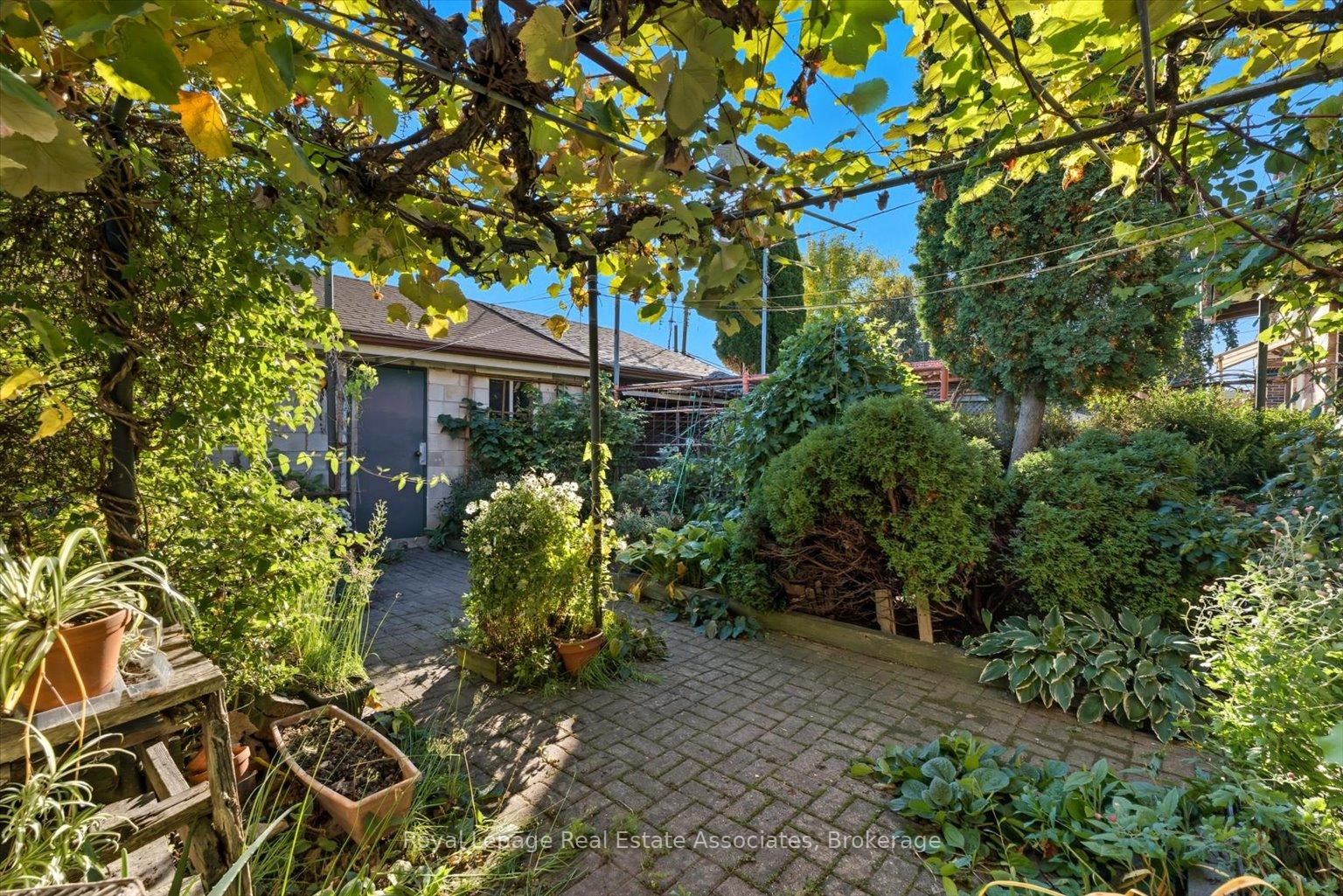 residential Property Image no.1