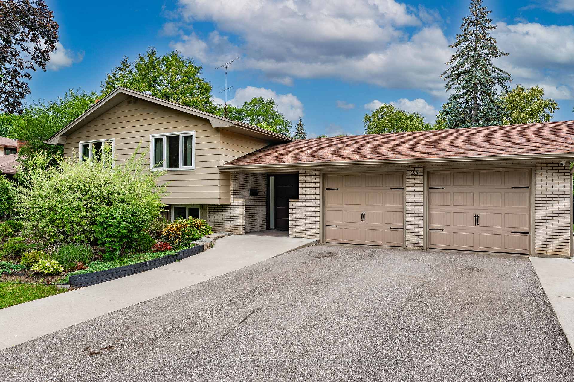 residential Property Image no.1