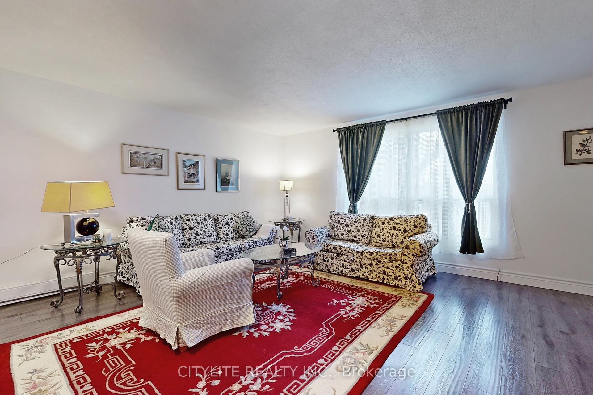 residential Property Image no.1