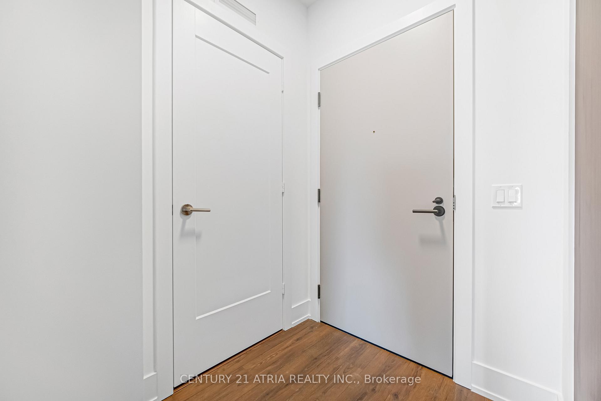 858 Dupont Street 311, Toronto W02 — photo 5 of 5