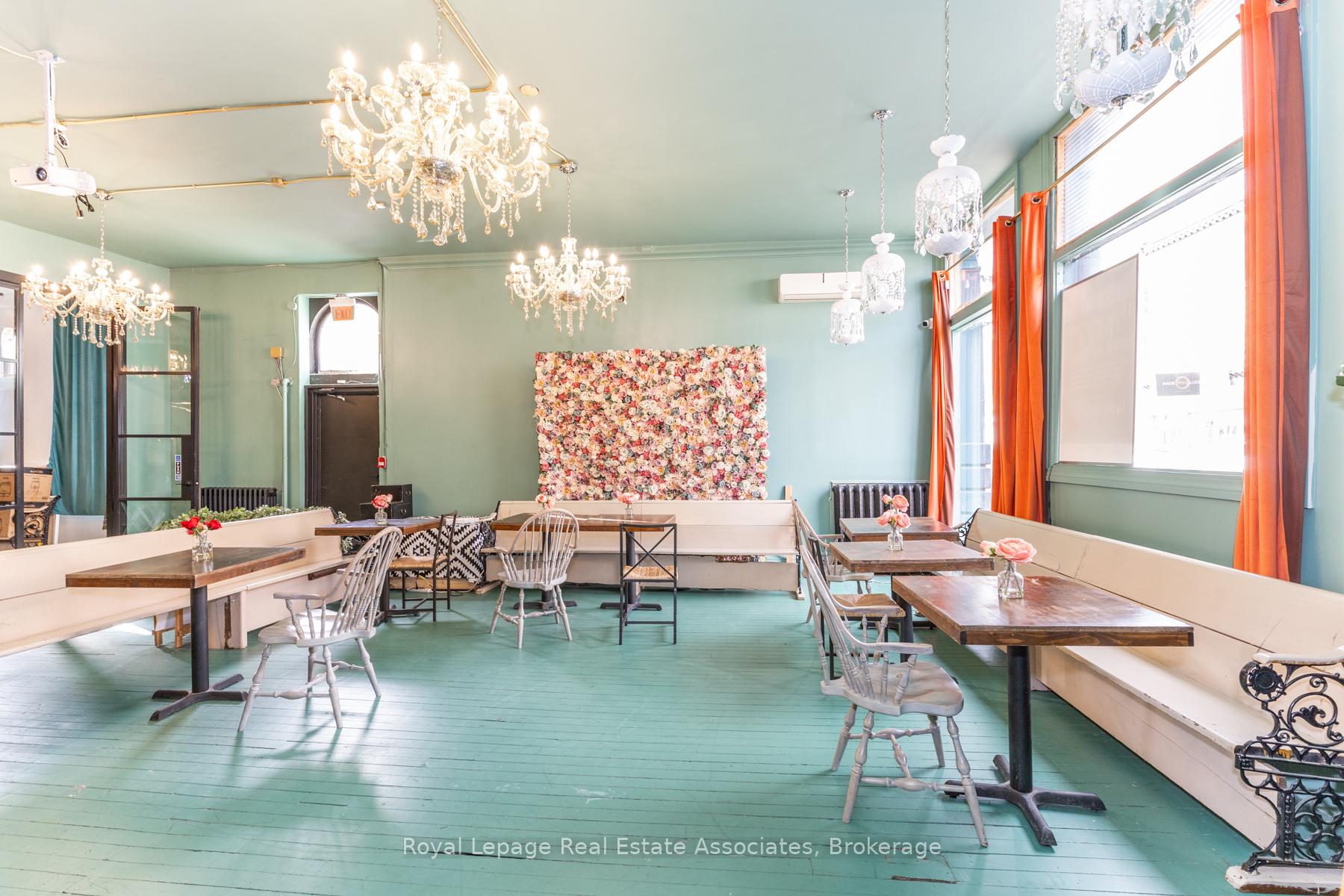 residential Property Image no.1