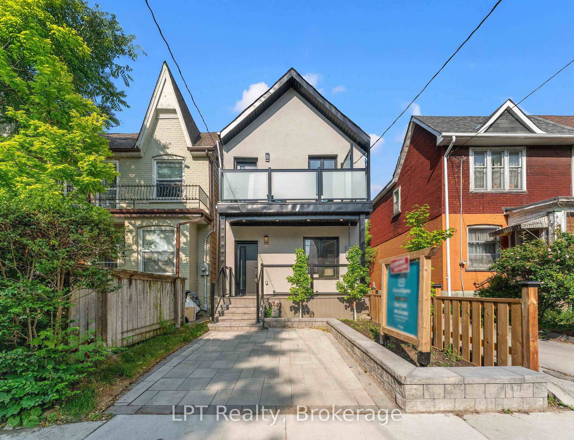 204 Franklin Avenue, Toronto W02, ON M6P 3Z3 — Toronto W02, Ontario