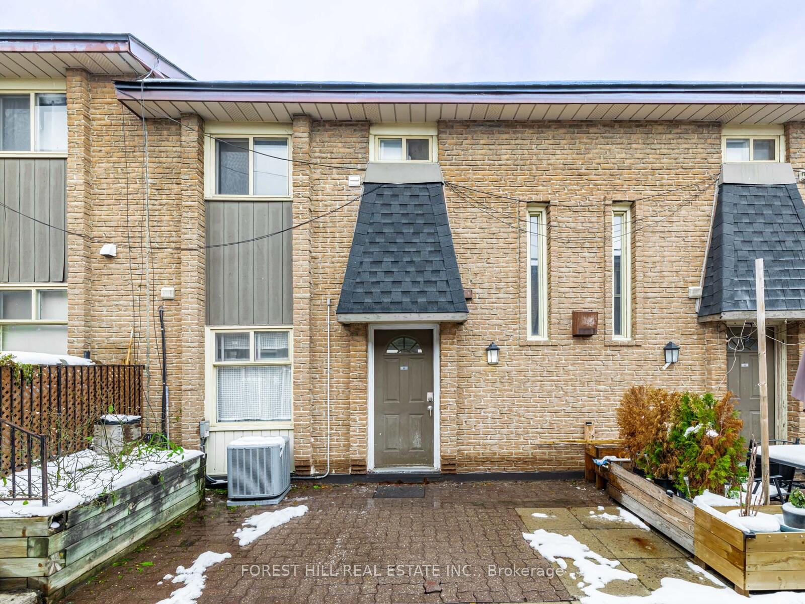 16 Rexdale Boulevard 25, Toronto W10, ON M9W 5Z3 — Toronto W10, Ontario