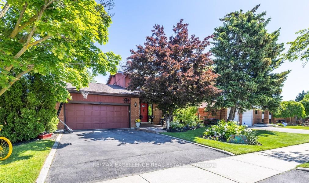 2962 Saint Malo Circle, Mississauga, ON L5N 1S9