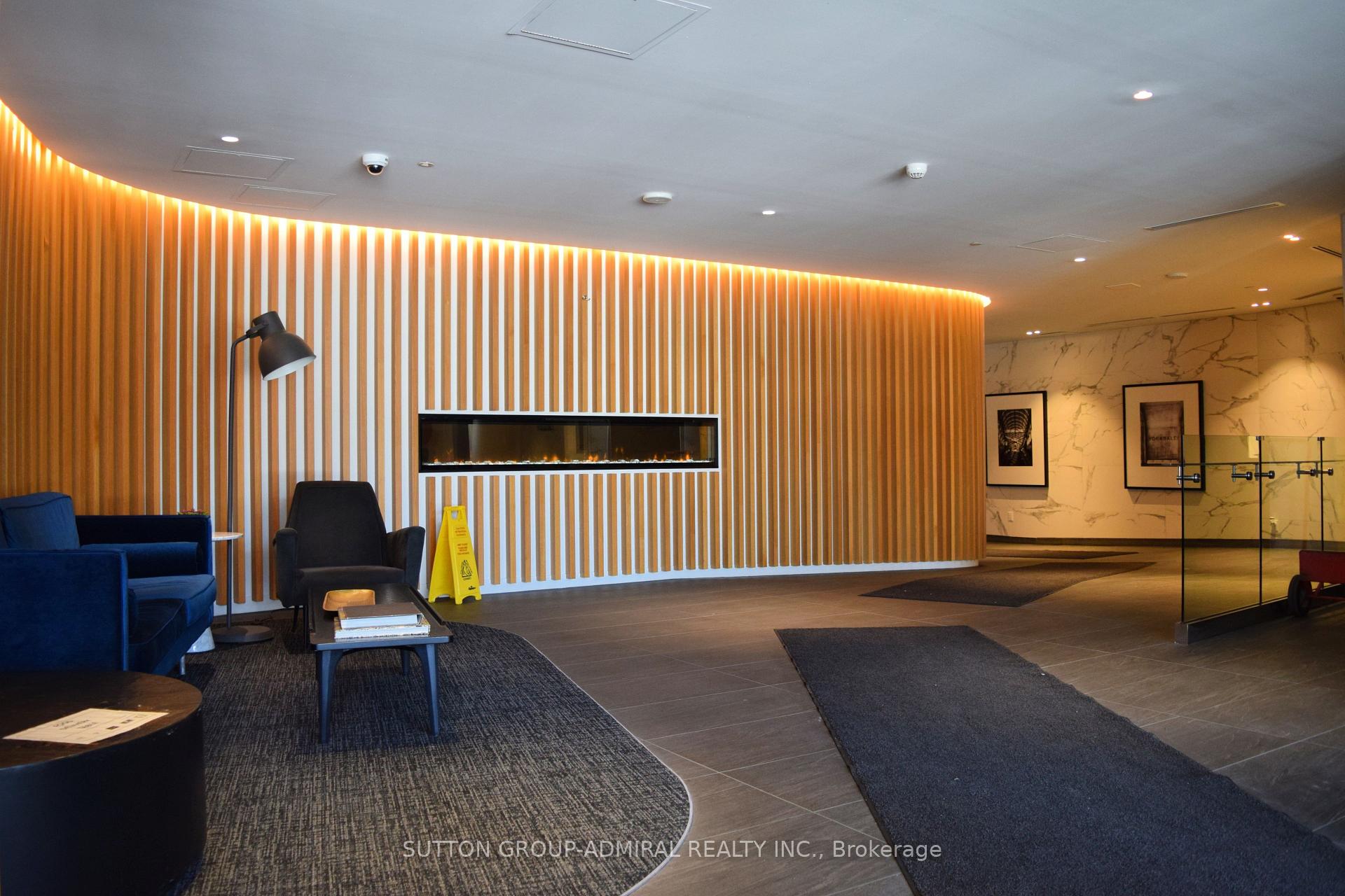 160 Flemington Road #402, Toronto W04 — photo 5 of 5