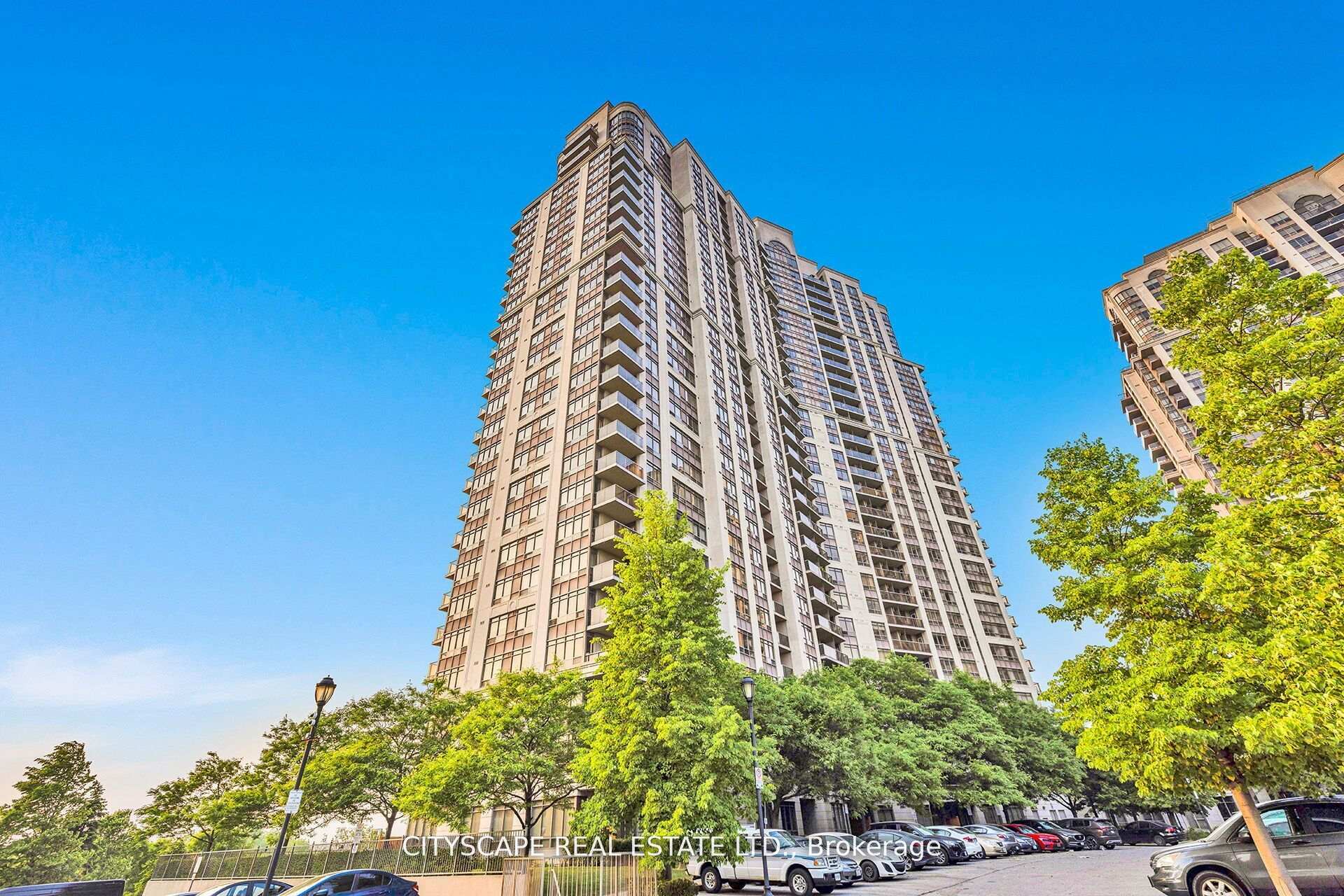710 Humberwood Blvd Boulevard 1002, Toronto W10 — photo 2 of 5