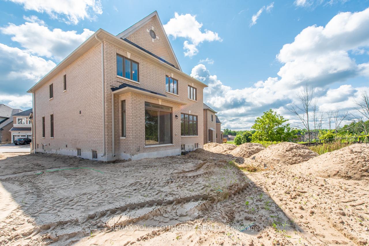 73 James Walker Avenue, Caledon — photo 3 of 5