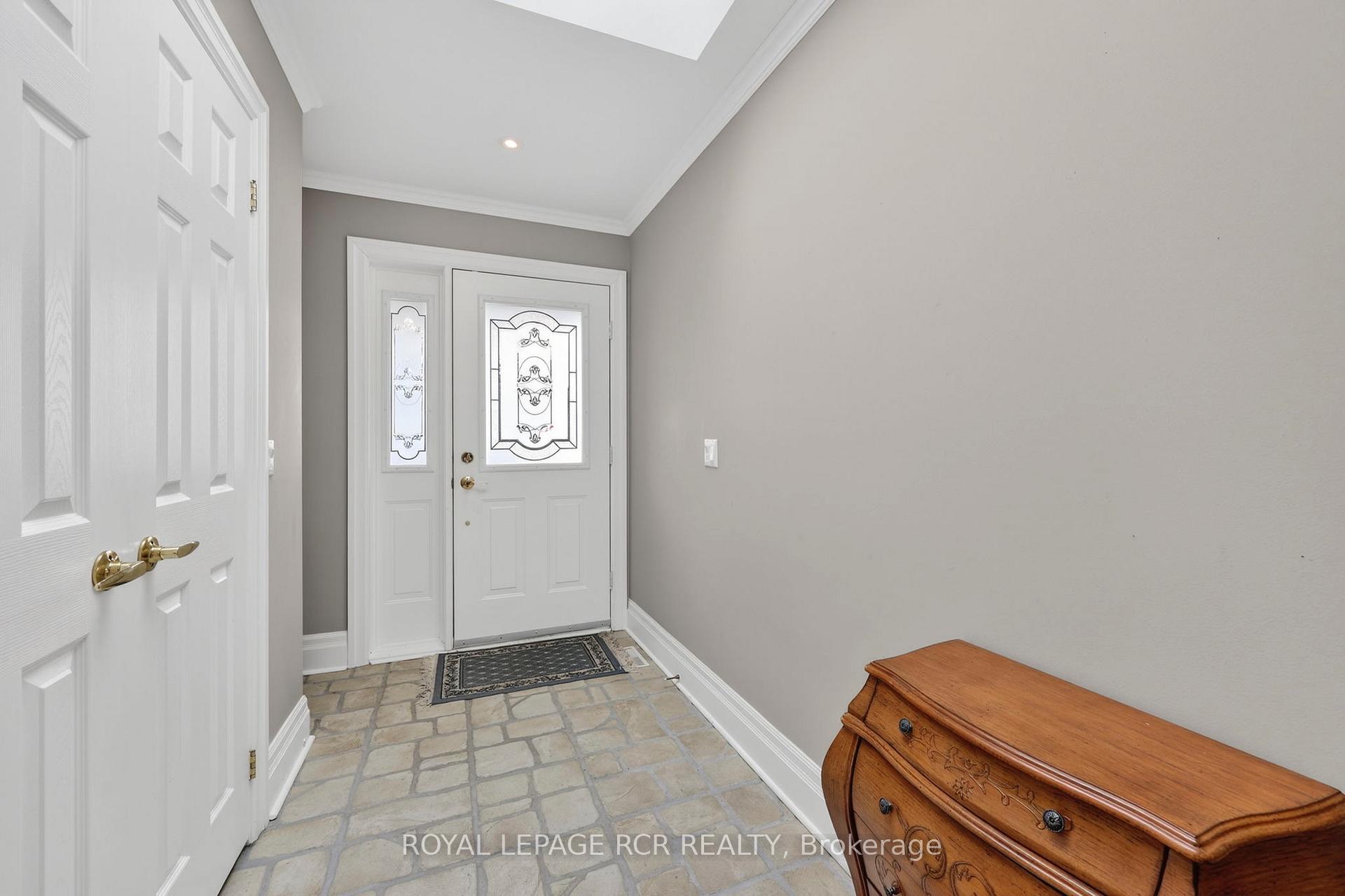 2-28 Reddington Drive, Caledon — photo 5 of 5
