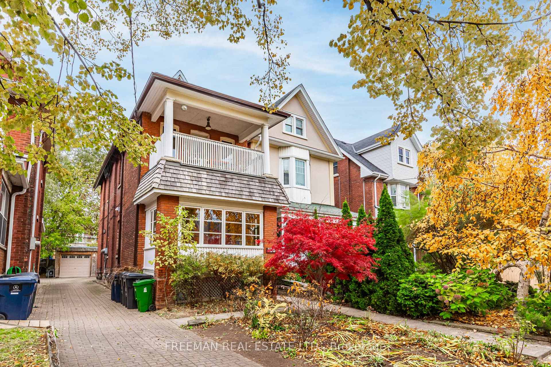 115 Mavety Street, Toronto W02 — photo 2 of 5