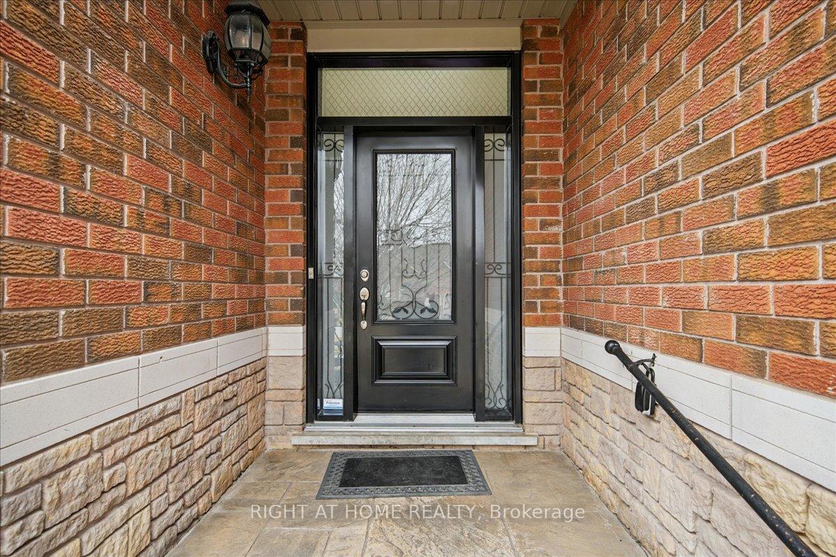 57 Kirkwood Crescent, Caledon — photo 4 of 5
