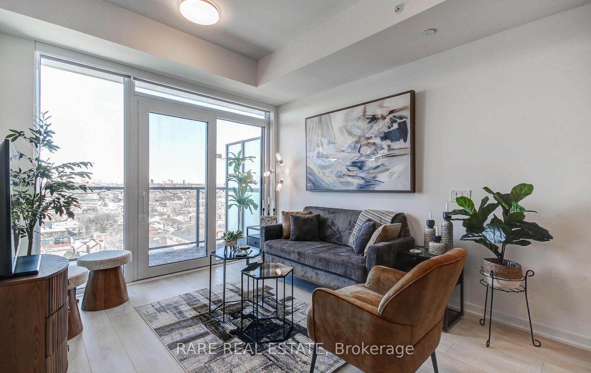 1285 Dupont Street 1305, Toronto W02, ON M6H 0E3