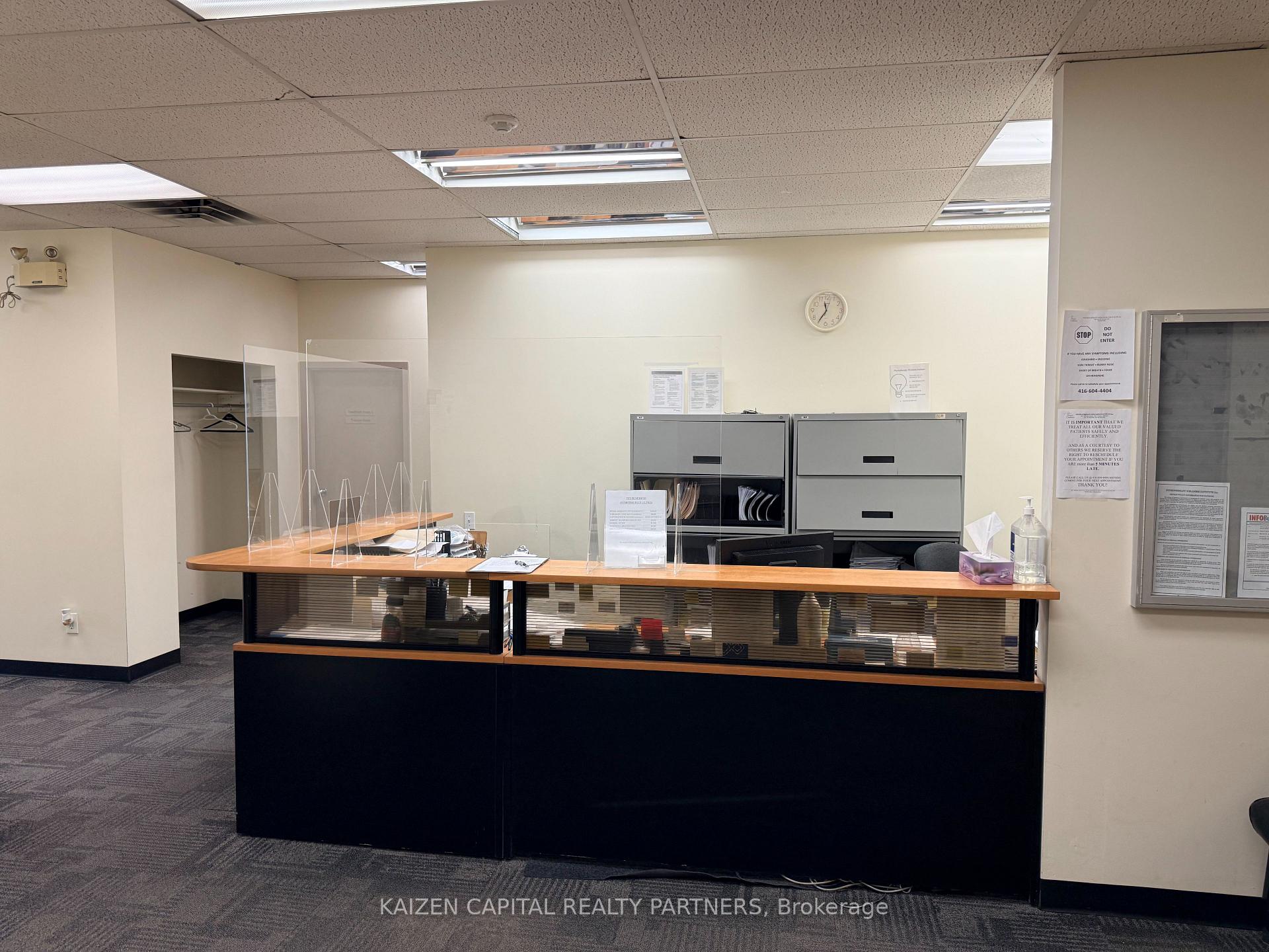 901 Jane Street 202, Toronto W03 — photo 5 of 5