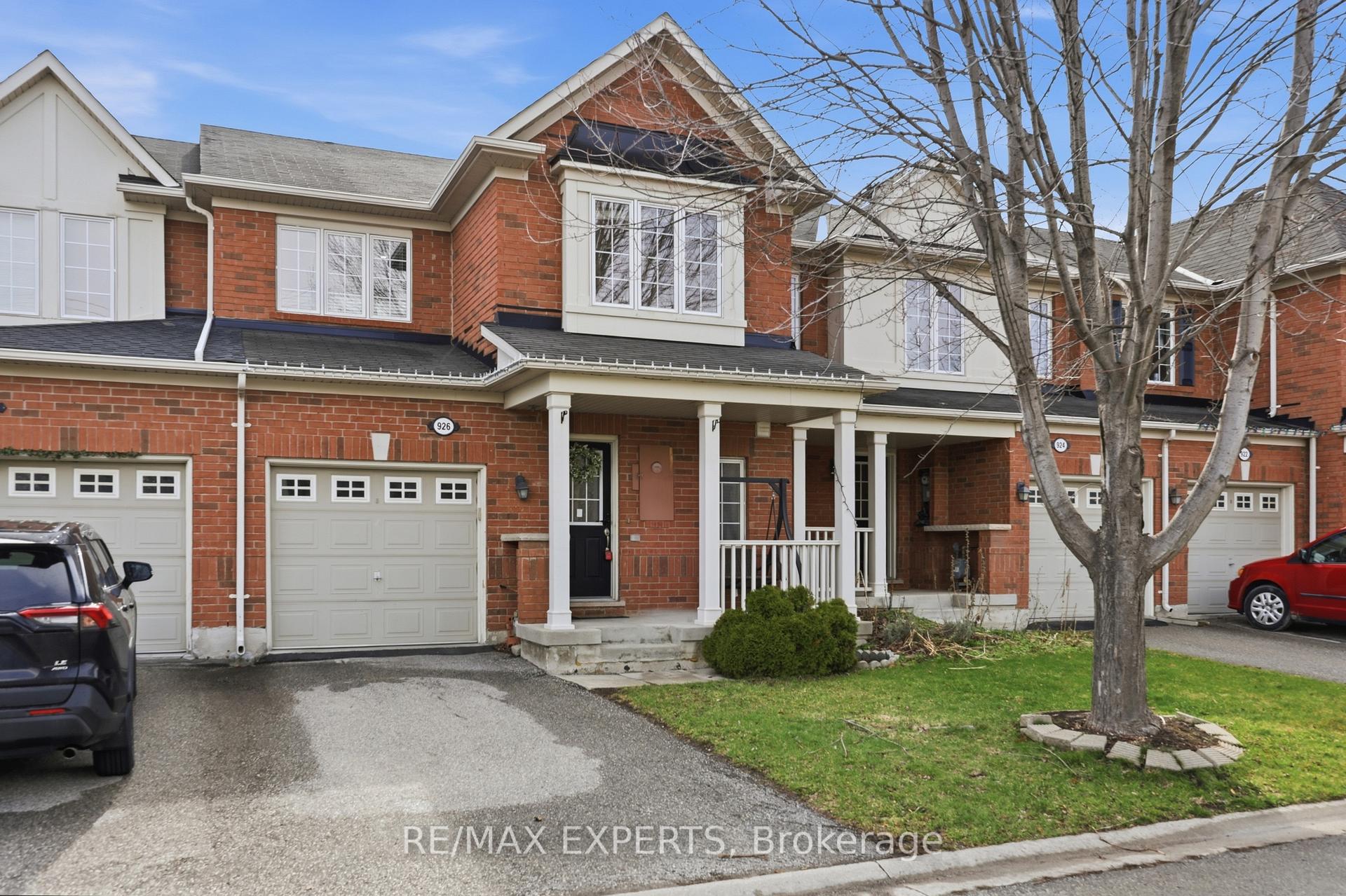 926 Thompson Road S, Milton, ON L9T 0L7