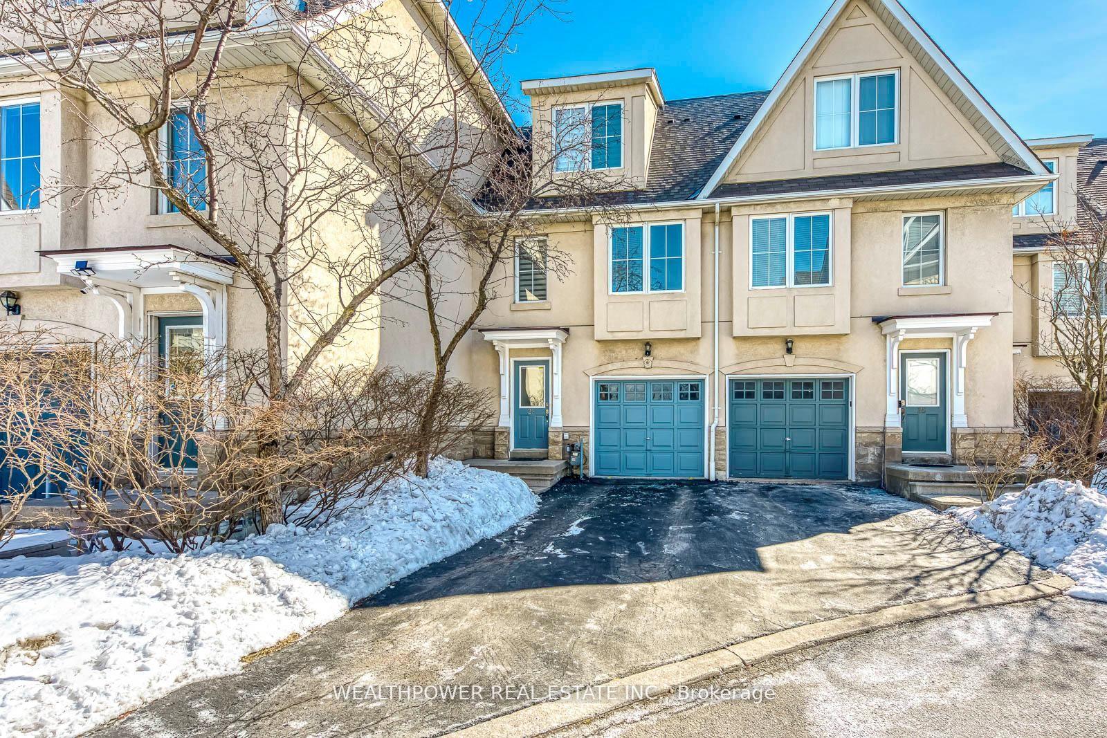 800 Dundas Street W 26, Mississauga, ON L5C 4S8
