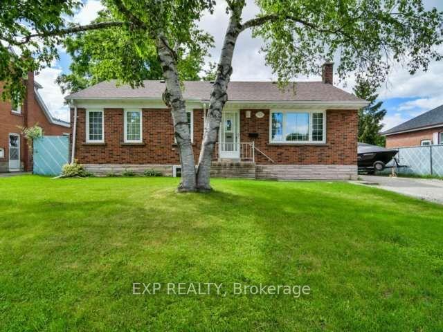 32A Guest Street Basement, Brampton, ON L6W 1T8