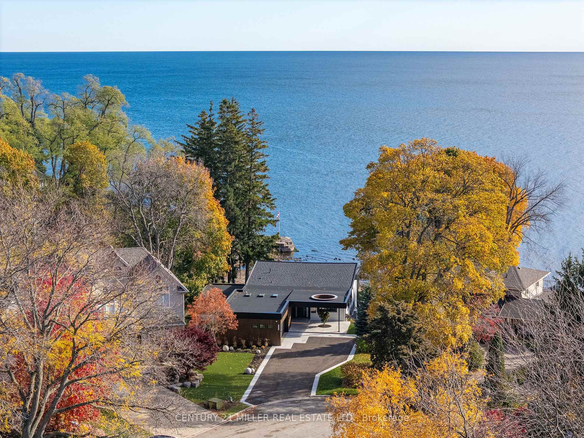 121 Edgecliffe Place, Burlington, ON L7L 3Z2
