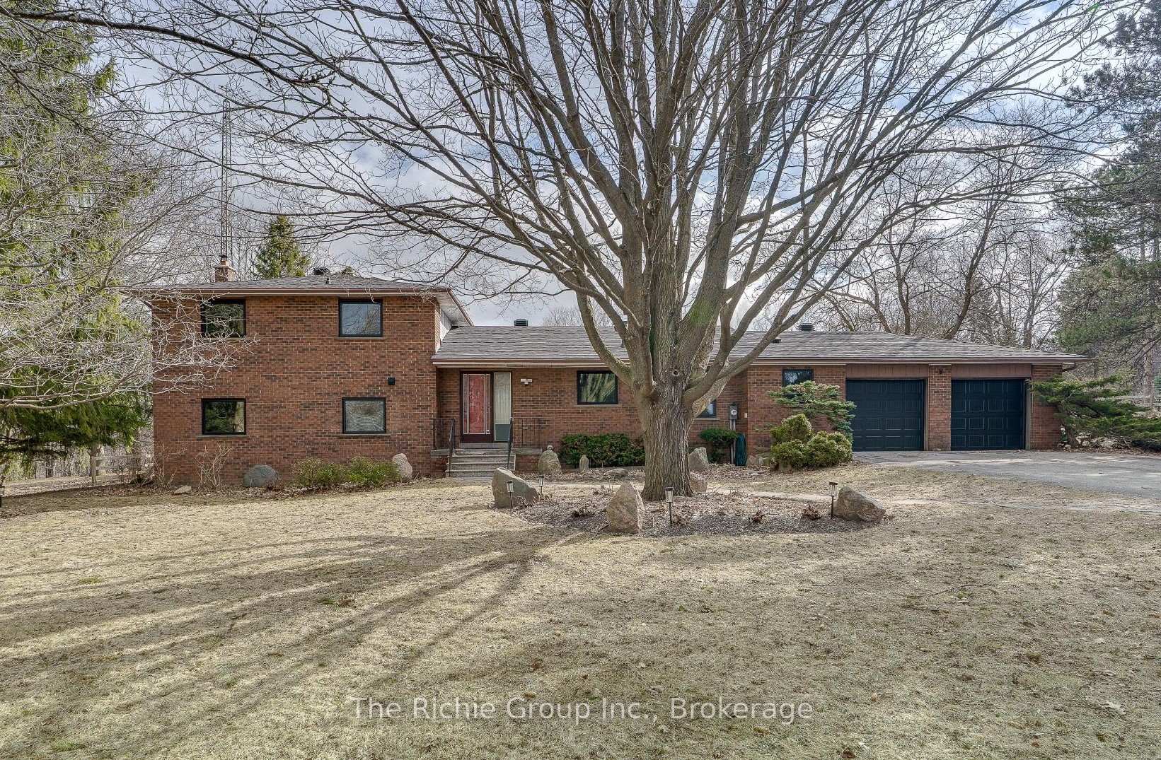 9 Mill View Court, Caledon, ON L7K 2N4