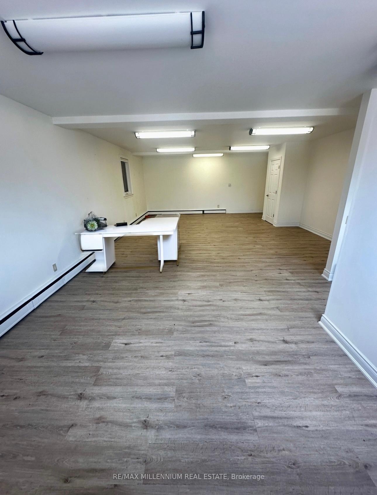 224 Queen Street S Upper #2, Mississauga, ON L5M 1L5
