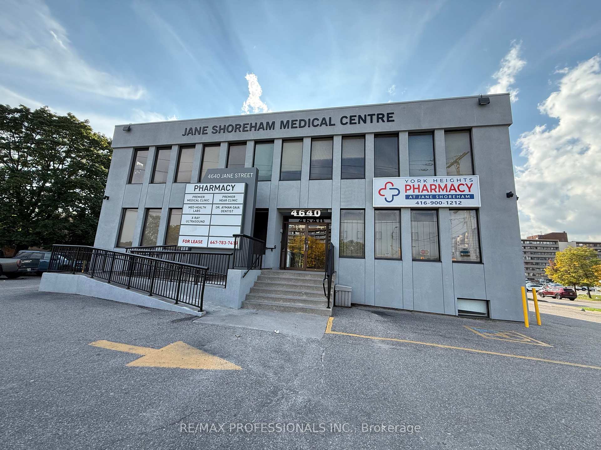 4640 Jane Street B1, Toronto W05, ON M3N 2K5